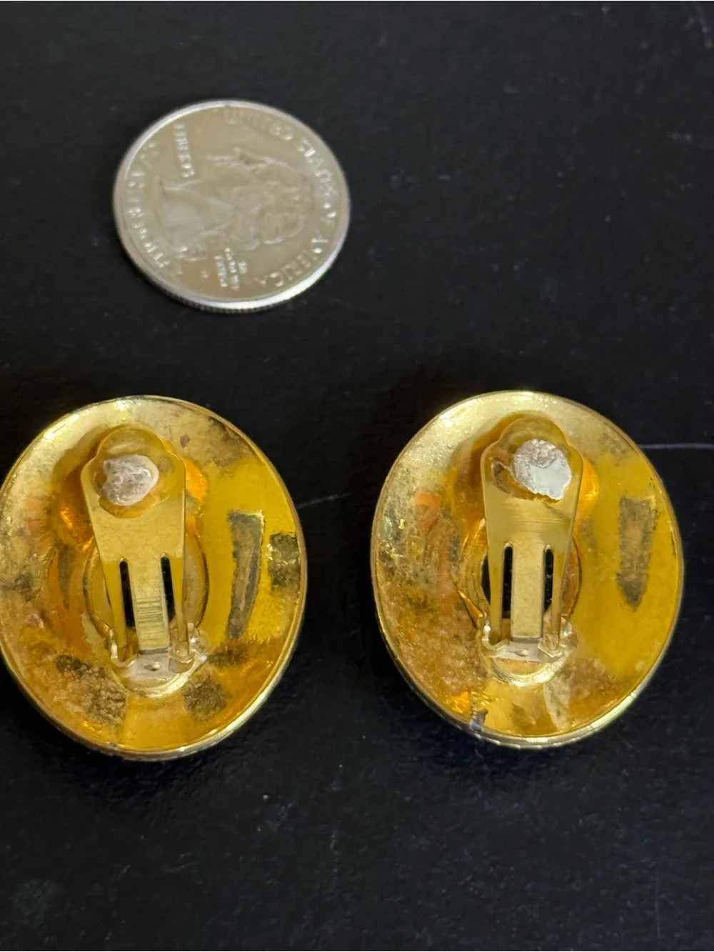 Vintage elegant gold